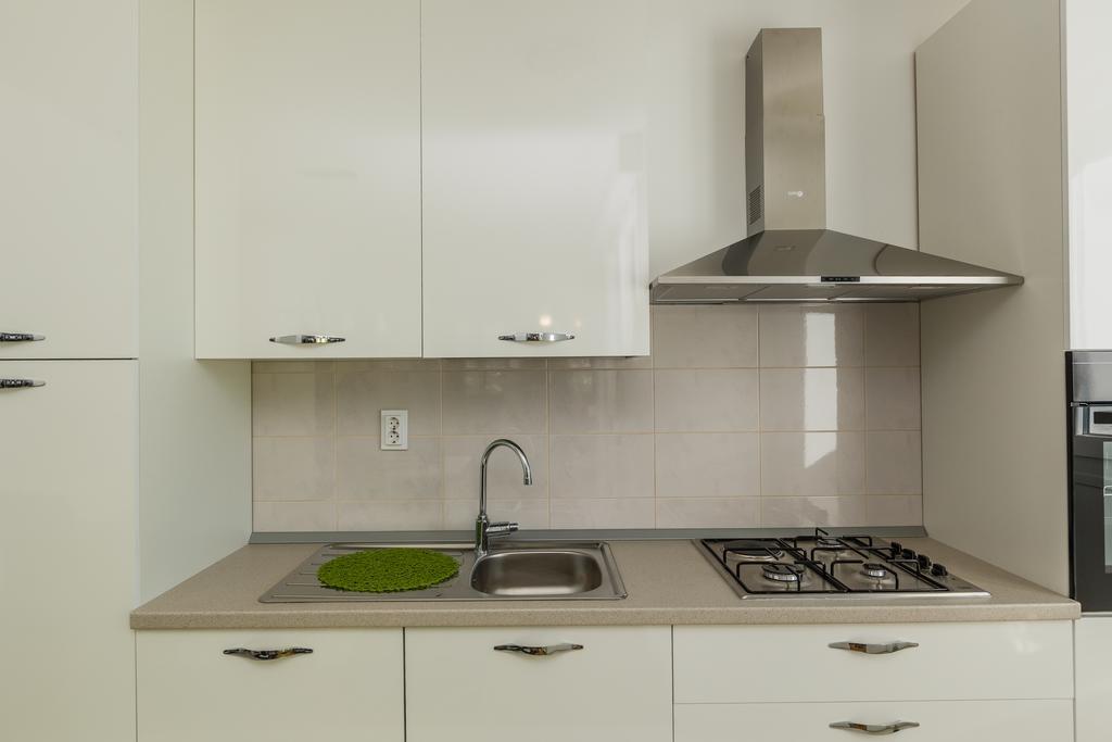 Sky Split Apartment Bagian luar foto